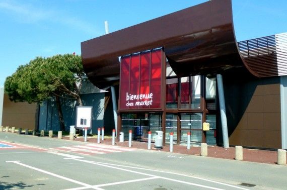 Carrefour Market à Etables sur mer (22)