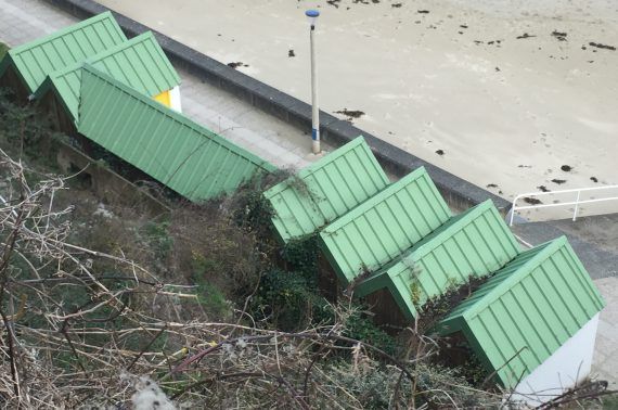 Cabines de plage de l’avant-port de Binic