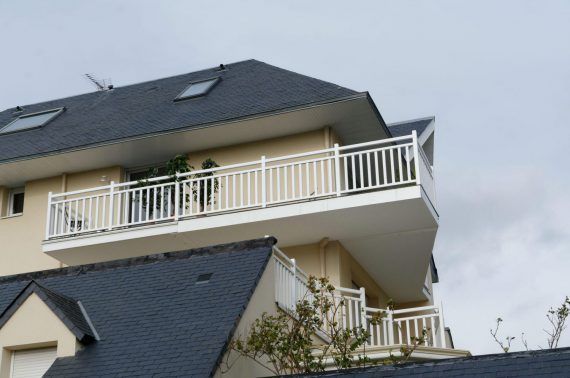 Création d’une terrasse par extension de balcons